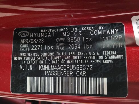 Used 2023 Hyundai Elantra SEL w/ Cargo Package FWD image 33