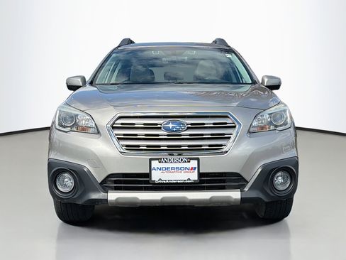 Used 2017 Subaru Outback 2.5i Limited image 17