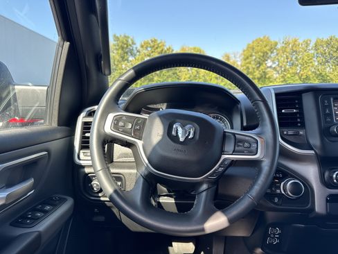 Used 2022 RAM 1500 Big Horn image 14