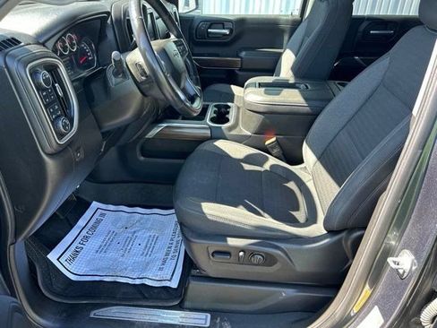 Used 2022 Chevrolet Silverado 1500 RST w/ Z71 Off-Road Package AWD/4WD image 13
