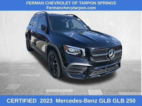 Used 2023 Mercedes-Benz GLB 250 image 1