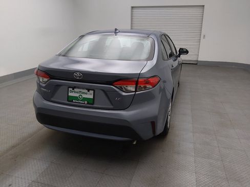 Used 2021 Toyota Corolla LE image 7