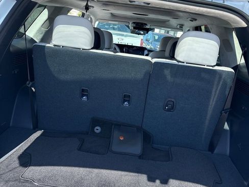 Used 2025 Hyundai Palisade Calligraphy image 5