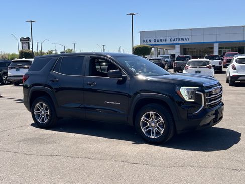Used 2025 GMC Terrain Elevation AWD/4WD image 7