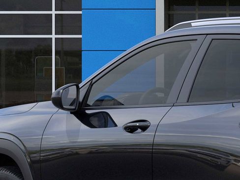 New 2025 Chevrolet Trax ACTIV w/ Driver Confidence Package image 12