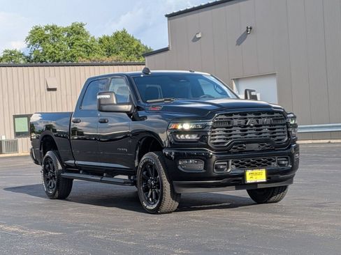 Used 2026 RAM 2500 Big Horn AWD/4WD image 1