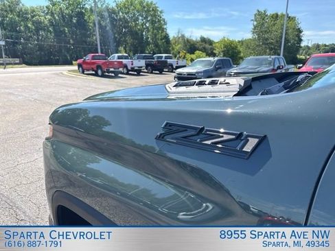 Used 2025 Chevrolet Silverado 2500 LT w/ Trail Boss Package AWD/4WD image 9