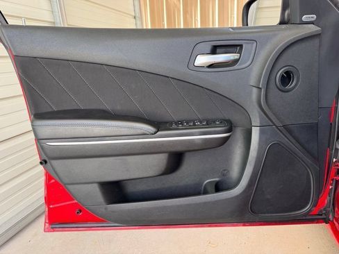 Used 2023 Dodge Charger SXT RWD image 21