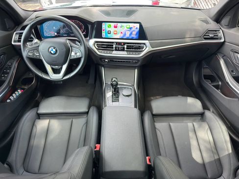 Used 2021 BMW 330i Sedan w/ Premium Package RWD image 17