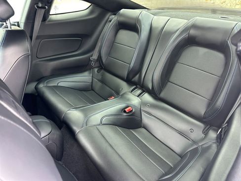 Used 2019 Ford Mustang GT Premium w/ Equipment Group 401A image 13