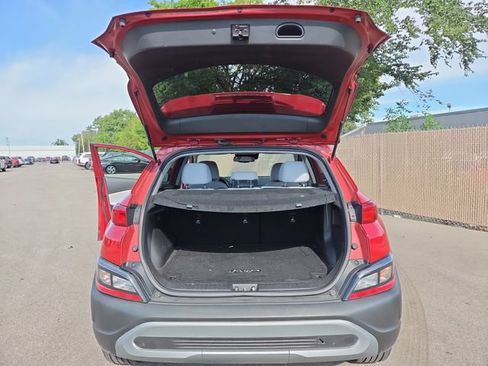 Used 2022 Hyundai Kona SEL AWD/4WD image 25