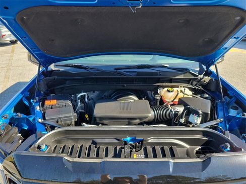 Used 2024 GMC Sierra 1500 AT4X image 19