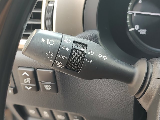 Used 2021 Lexus GX 460 Premium AWD/4WD image 23