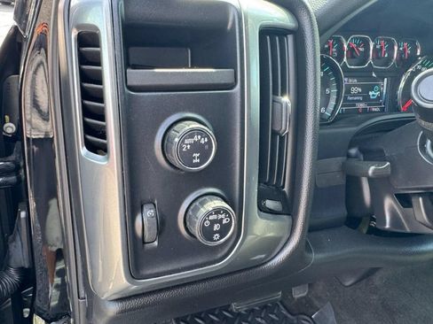Used 2017 Chevrolet Silverado 1500 LT w/ All Star Edition AWD/4WD image 16
