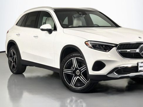 Certified 2026 Mercedes-Benz GLC 300 image 14