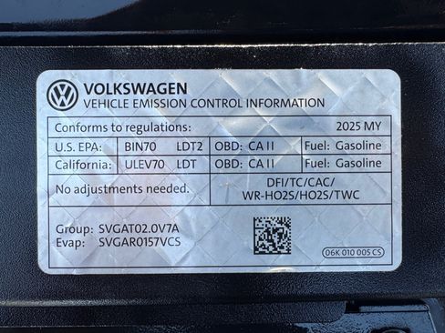 Used 2025 Volkswagen Atlas SEL Premium R-Line AWD/4WD image 18