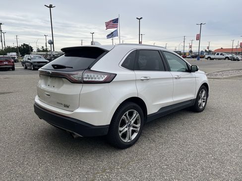 Used 2015 Ford Edge Titanium w/ Technology Package AWD/4WD image 4