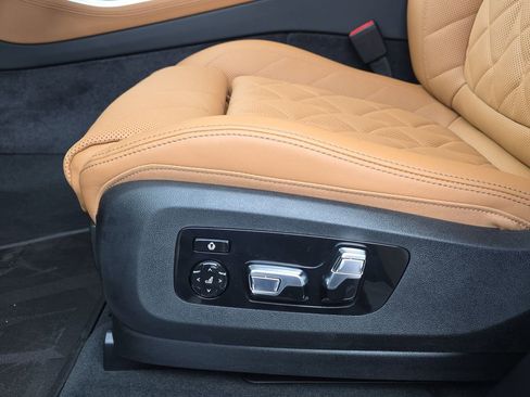 New 2026 BMW X5 xDrive40i w/ M Sport Package image 28