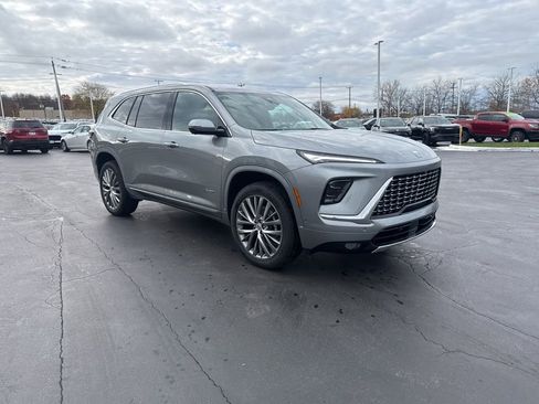 New 2026 Buick Enclave Avenir w/ Super Cruise Package image 4