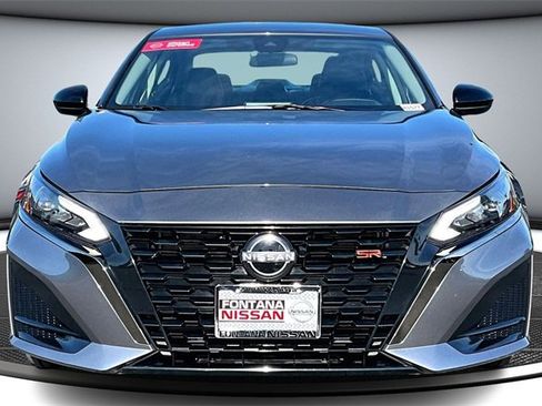 Certified 2024 Nissan Altima 2.5 SR image 2