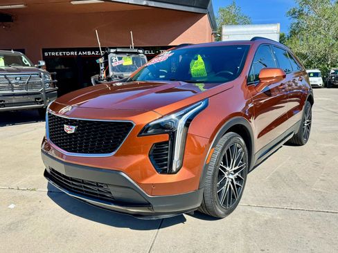 Used 2020 Cadillac XT4 Sport image 2