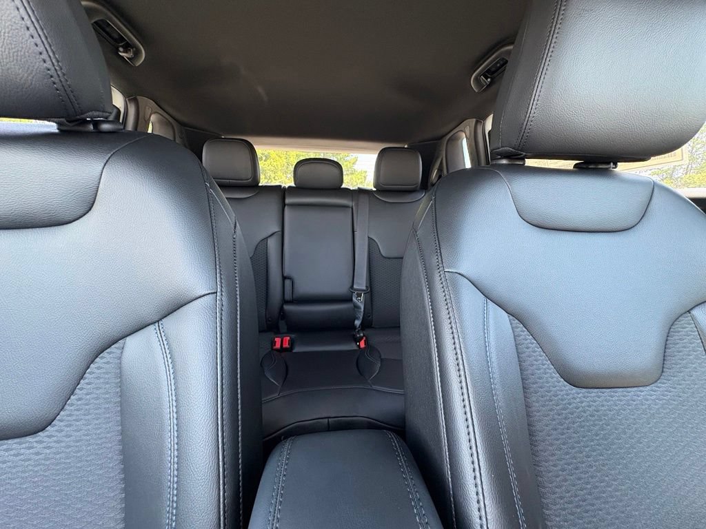New 2026 Jeep Compass Latitude AWD/4WD image 26