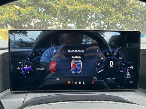 Used 2025 Ford Mustang Coupe RWD image 18