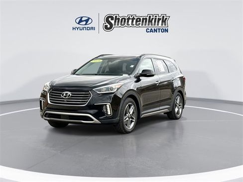 Used 2018 Hyundai Santa Fe Limited image 4