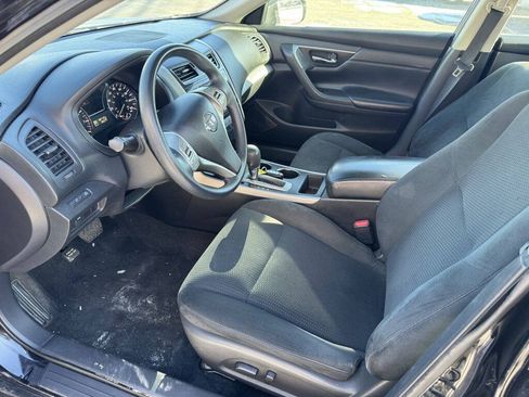 Used 2015 Nissan Altima 2.5 S w/ Power Driver Seat Package FWD image 9