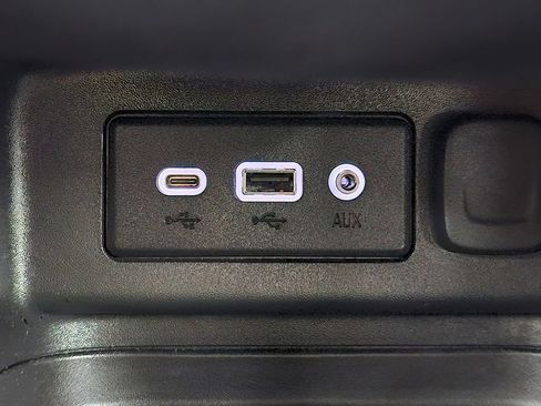 Used 2022 Chevrolet Equinox LT AWD/4WD image 20