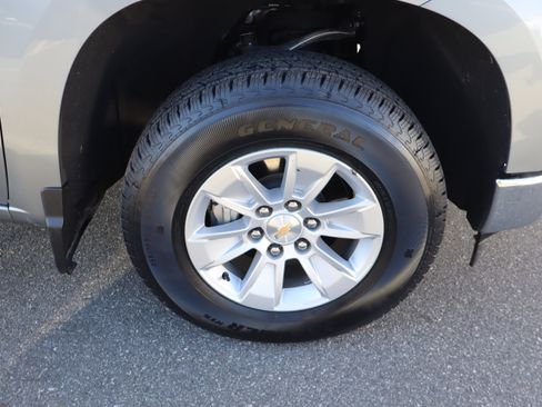 Certified 2025 Chevrolet Silverado 1500 LT image 35