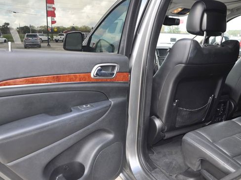 Used 2013 Jeep Grand Cherokee Limited image 13