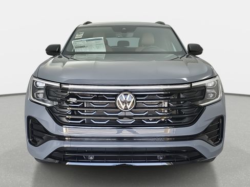 New 2026 Volkswagen Atlas Cross Sport SEL R-Line image 8