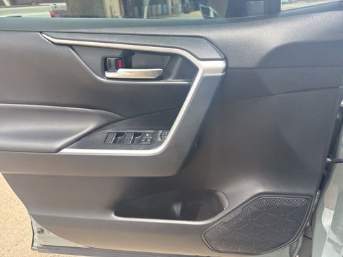 Used 2023 Toyota RAV4 XLE Premium FWD image 16