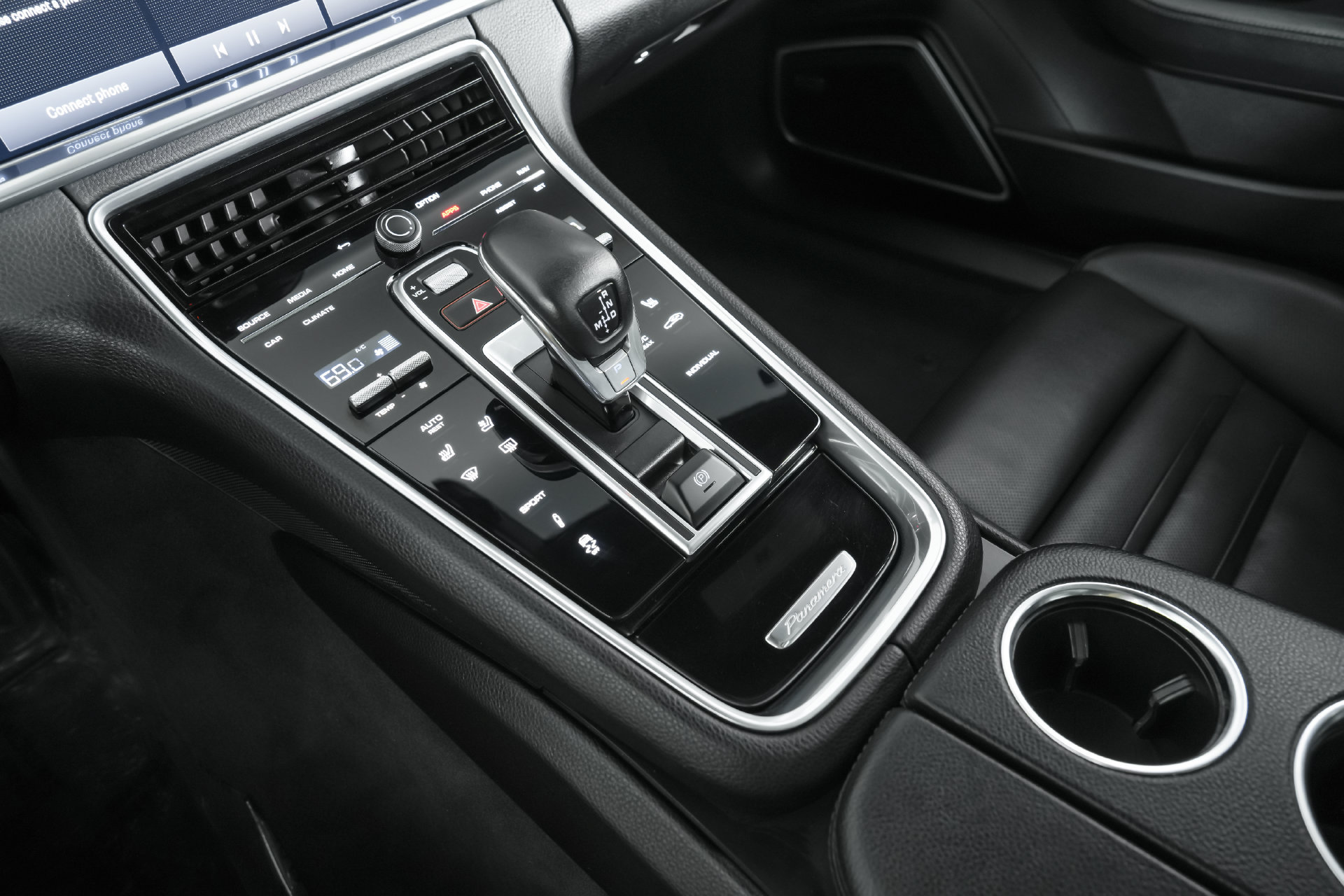 Used 2023 Porsche Panamera Platinum Edition RWD image 33