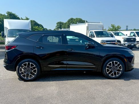 Used 2024 Chevrolet Blazer RS w/ Driver Confidence II Package AWD/4WD image 8