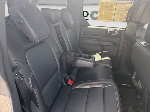Used 2026 Ford Bronco Outer Banks AWD/4WD image 18