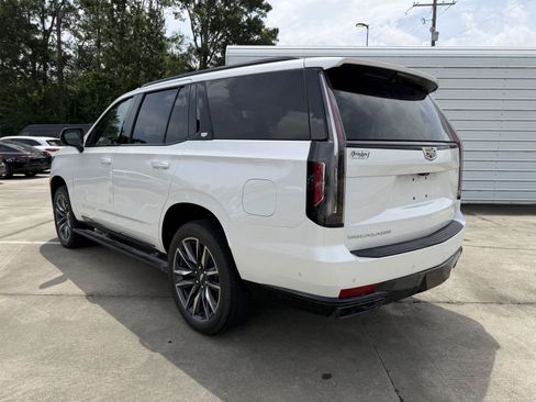 Used 2024 Cadillac Escalade Sport w/ Touring Package RWD image 20