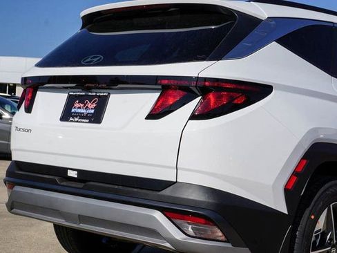 New 2026 Hyundai Tucson SEL image 5