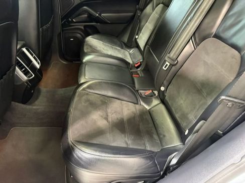 Used 2017 Porsche Cayenne Platinum Edition AWD/4WD image 25