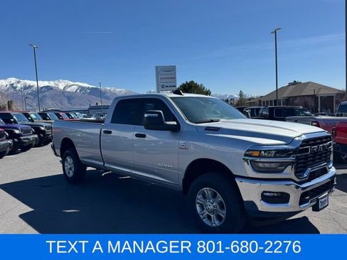 New 2026 RAM 2500 Big Horn AWD/4WD image 4