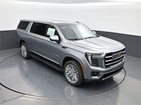 New 2026 GMC Yukon XL Elevation image 16