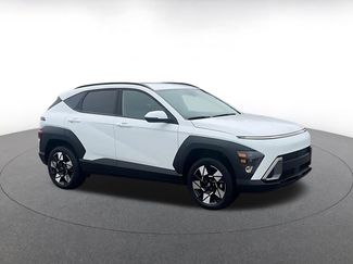 Used 2025 Hyundai Kona SEL video 2