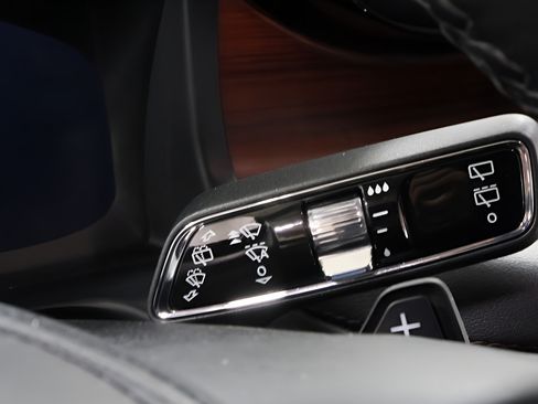Used 2023 Lincoln Aviator Grand Touring w/ Equipment Group 301A AWD/4WD image 17