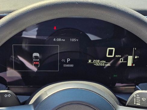 Used 2025 Nissan Kicks SV FWD image 7