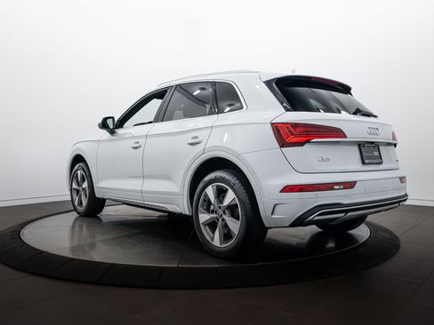 Certified 2023 Audi Q5 2.0T Premium Plus w/ Premium Plus Package AWD/4WD image 5