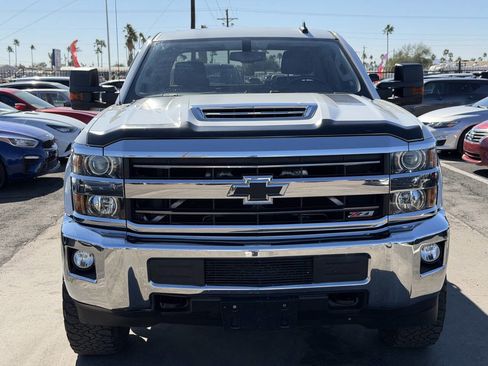 Used 2019 Chevrolet Silverado 2500 LT image 14