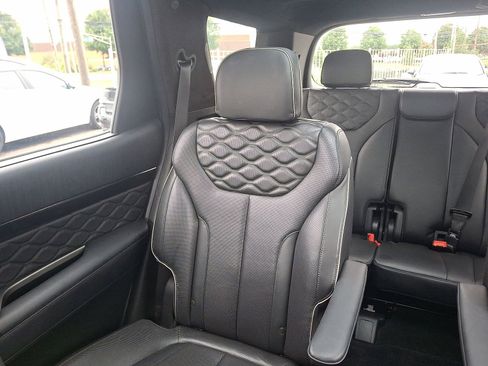 Used 2021 Hyundai Palisade Calligraphy w/ Cargo Package image 12