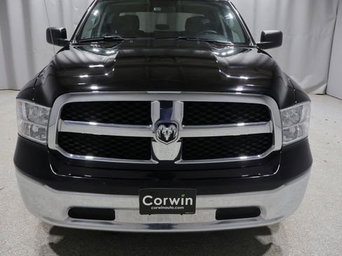 Used 2023 RAM 1500 Classic SLT AWD/4WD image 7