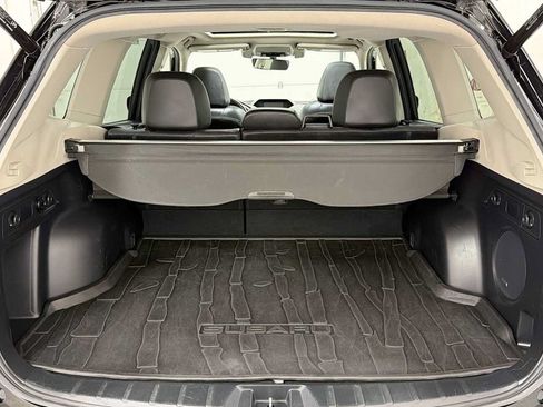 Used 2019 Subaru Forester Limited AWD/4WD image 28